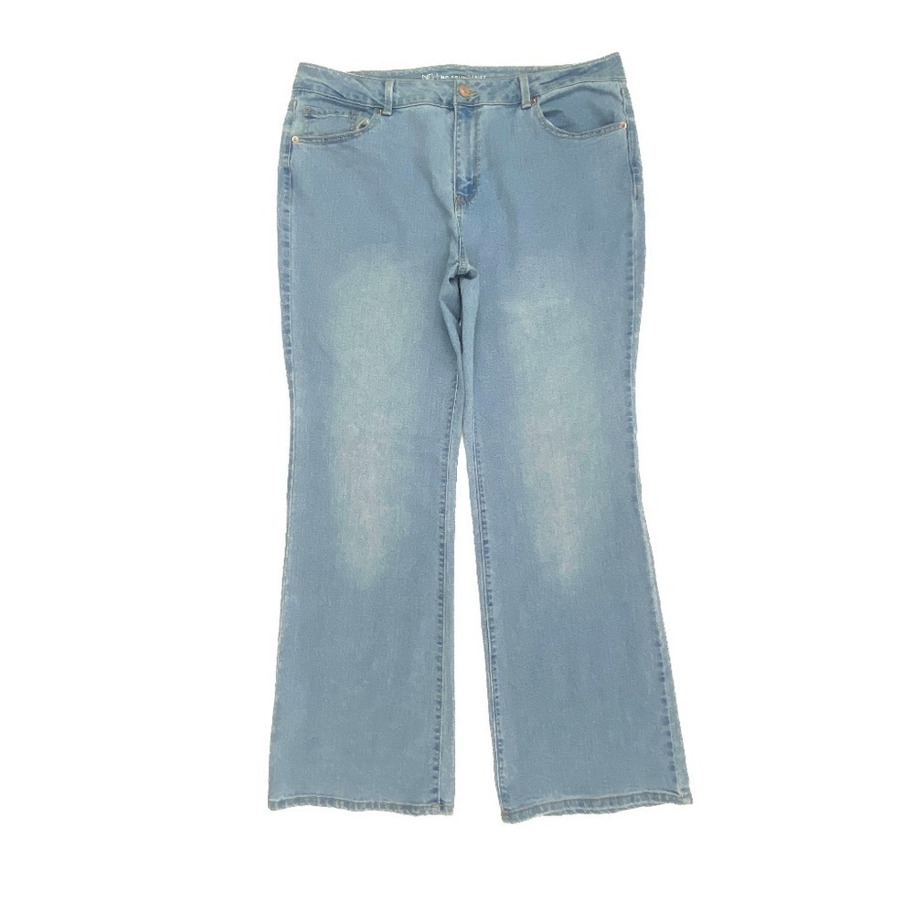 No Boundaries Bootcut Women's size‎ 17 Light Wash Blue Denim jeans